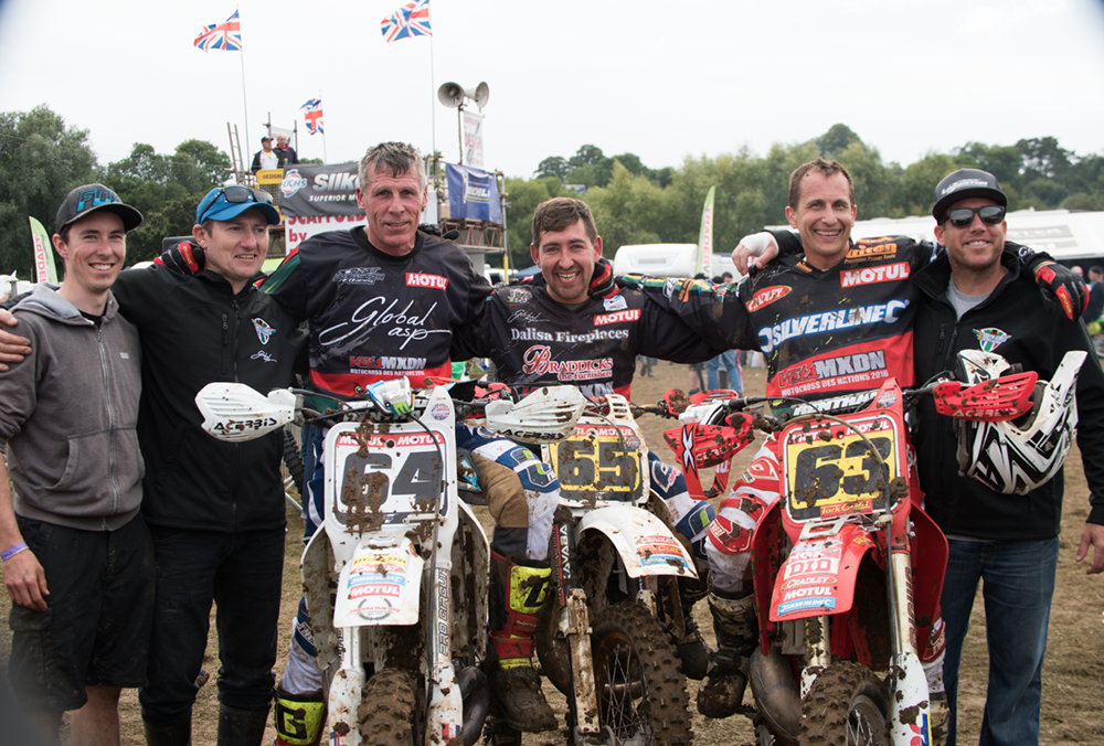 SOUTH AFRICAN MOTOCROSS VETS PUT UP A GOOD SHOW AT FARLEIGH CASTLE, UK