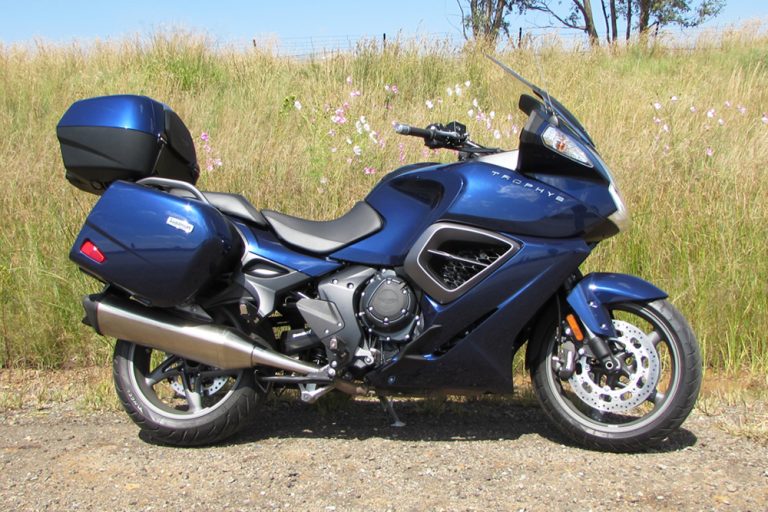 Ride Review: Triumph Trophy SE