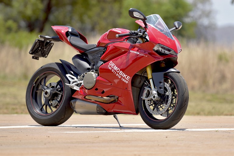 Ride Review: Ducati Panigale 1299S