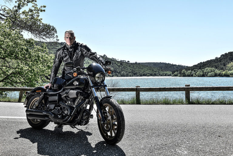 Harley-Davidson Dark Custom 16.5 World Launch