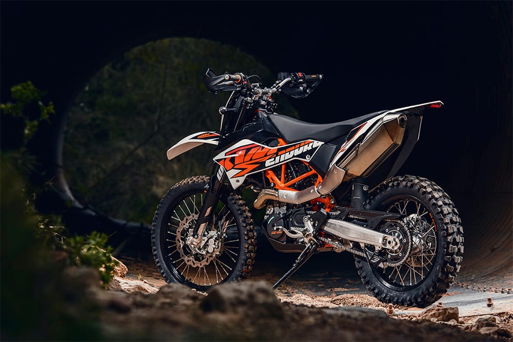 2017 Ktm 690 Duke Review