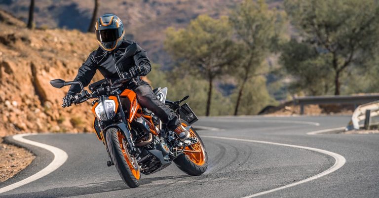 Ride Review: KTM 390 Duke