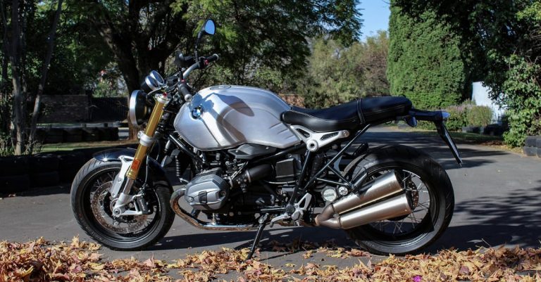 Ride Review: 2017 BMW R nineT