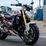 BMWR_1200R_feature