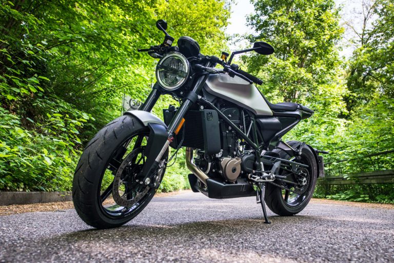 First Ride – The Husqvarna Vitpilen 701