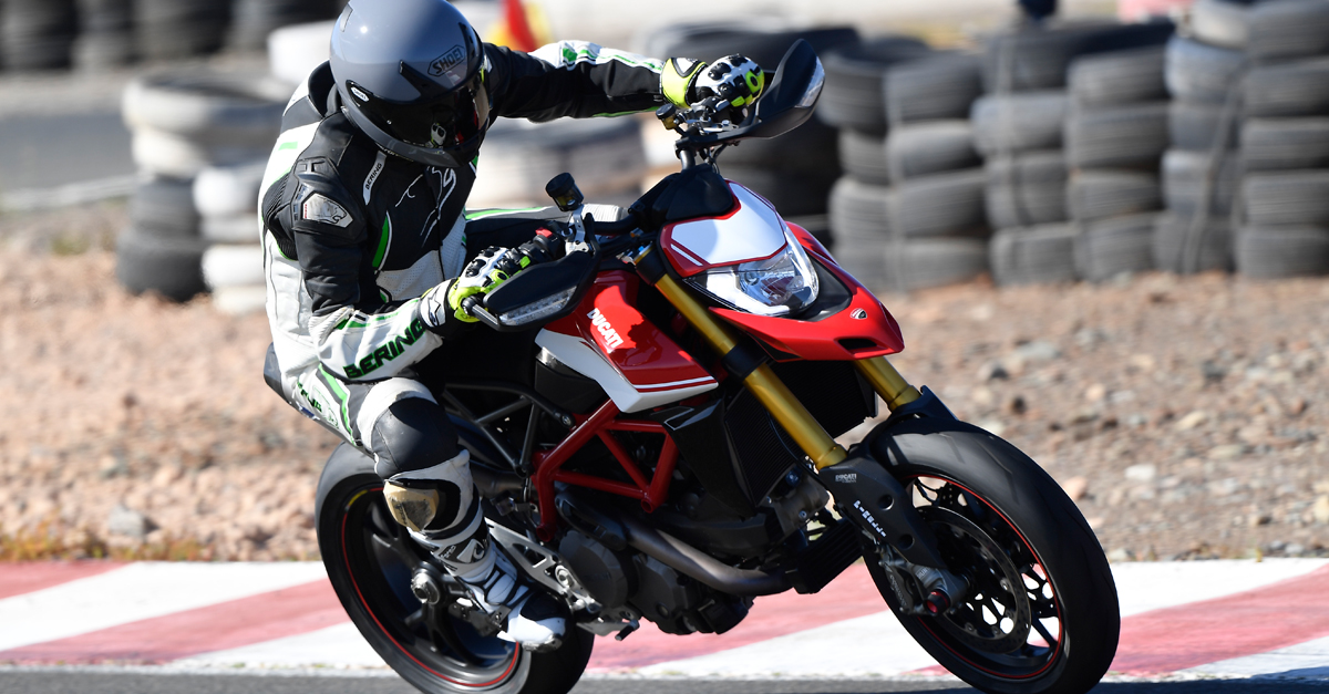 Riding The 2019 Ducati Hypermotard 950 Sp Za Bikers