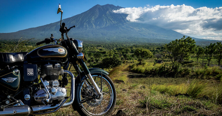 Touring in Indonesia: a motorcycle trip over Java and Bali islands