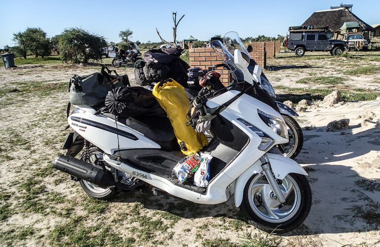 BOTSWANA SYMmetry – Two SYM’s, two Daves’, 1900 K’s and plenty of Ellies