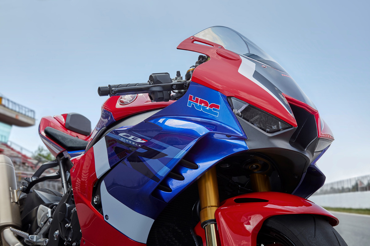 Beware Of The Sleeping Giant Honda Reveals Its New Fireblade At Eicma 19 Za Bikers