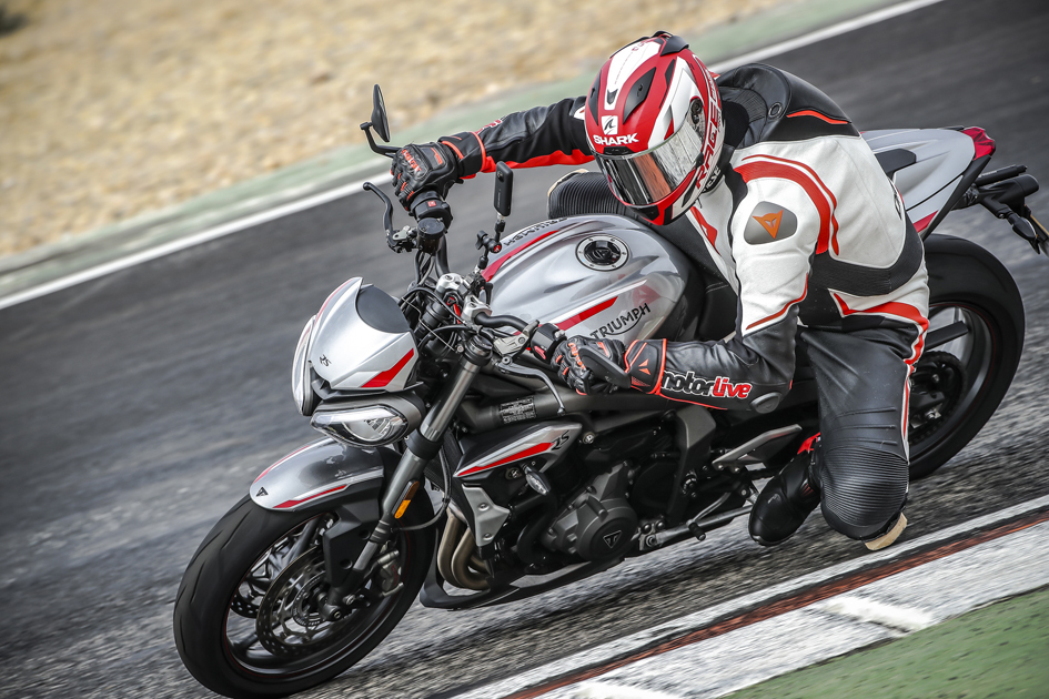 Ride, Acelerei uma Street Triple, Primeira Pessoa