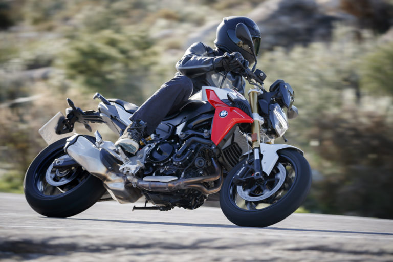 Insane Spain on BMW’s new F 900 R, F 900 XR and S 1000 XR