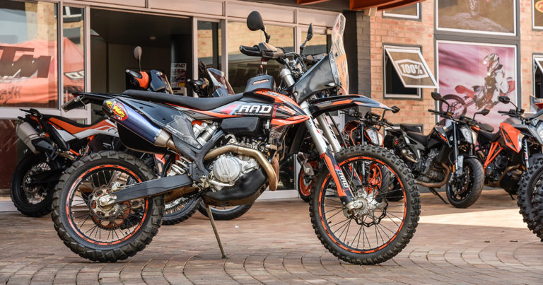 Experiencing a RADical Moto! The story of the RAD KTM 500 Rally Lite