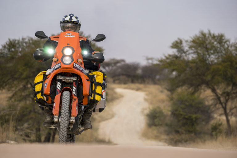 Rookie Ride into Zimbabwe: A Dutchman Testing Africa, His Gear and Himself