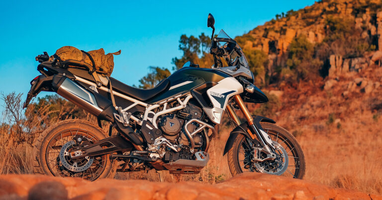 Triumph’s terrific new T-plane 900 Triple Tigers – Putting some Braap into the Whoop