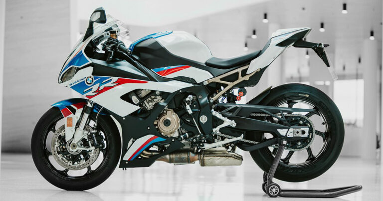 WP LAUNCHES PREMIUM SUSPENSION PRODUCT SERIES FOR BMW S 1000 RR