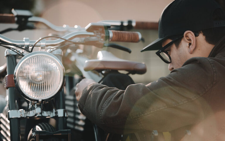 Meet the ‘Tweeners: Four Electric Bikes that Defy Convention