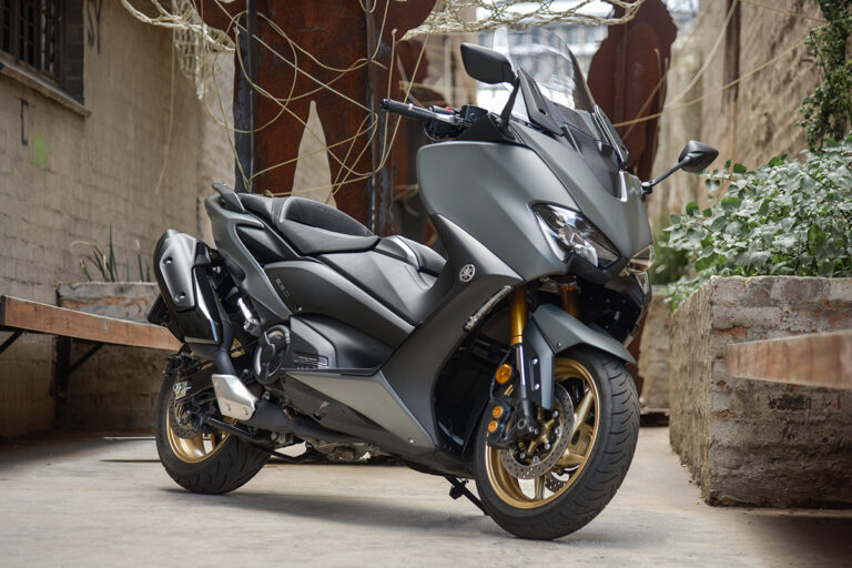Fast, Smart and Useful: The Yamaha TMAX Tech MAX 560