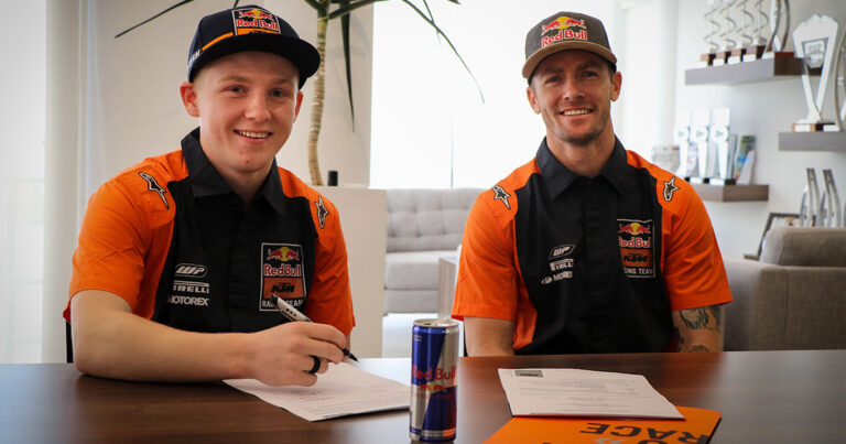 DUROW AND TREY COX JOIN RED BULL KTM