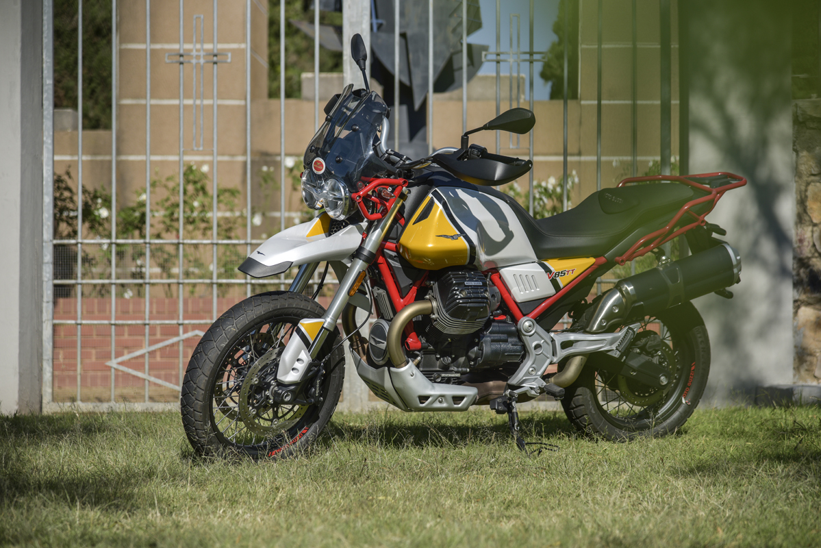 Moto Guzzi V85 TT – The Italian alternative. Magic from Mandello Del Lario  - ZA Bikers