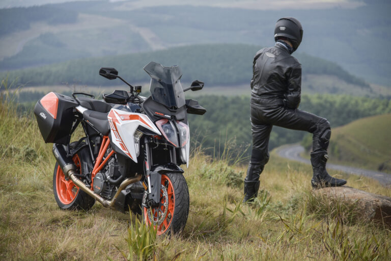 KTM 1290 Super Duke GT – Sports Touring Masterclass
