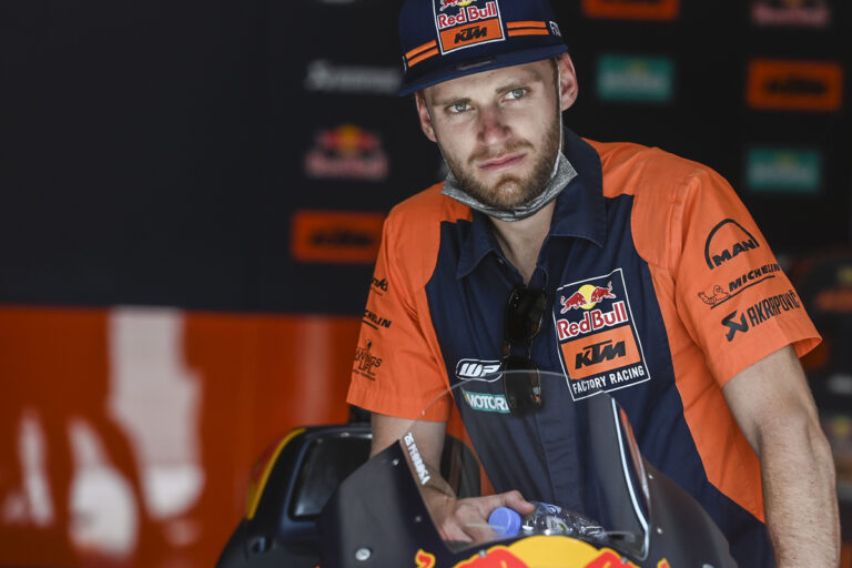 Catching up with 33: before the opening GP