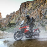 suzuki-karoo-1-2-rob-till