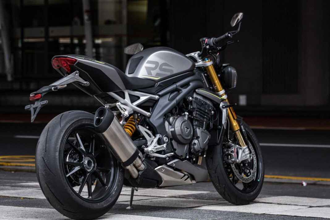 speed triple 1200 orange