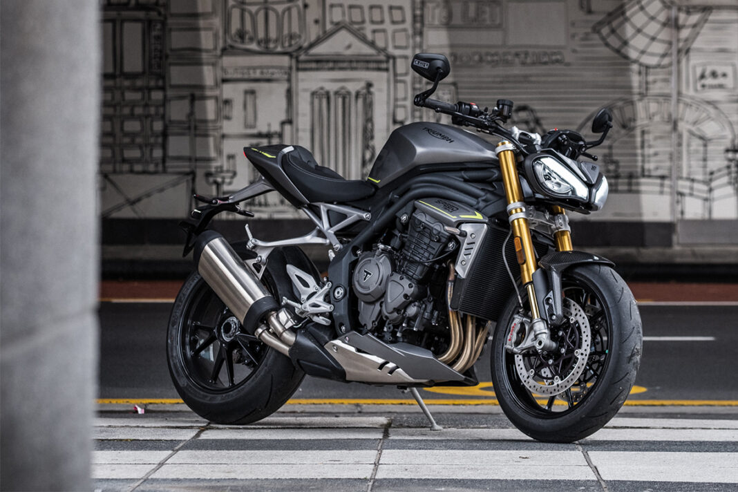 speed triple 1200 orange