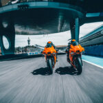 392461_MY22_ KTM RC 8C_ Action