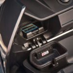P90428726_highRes_the-new-bmw-ce-04-th