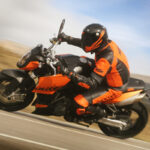 65881_990 super duke action