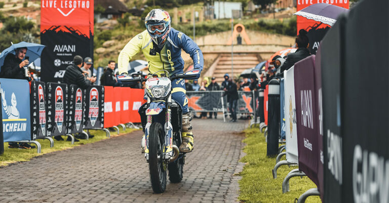 The 2021 Motul Roof of Africa Race Day 1: Wade Young Tightens his Grip on the Title in Slippery Conditions.