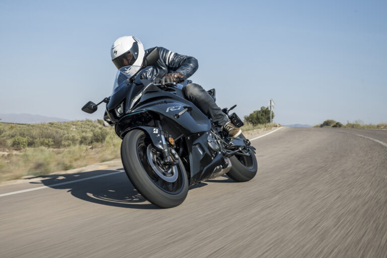 First Ride: Testing the 2022 Yamaha R7 on the road and track