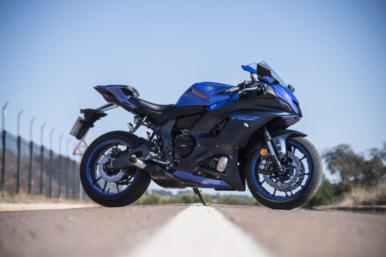 The 2022 Yamaha YZF-R7:  An Honest Man’s Sport Bike