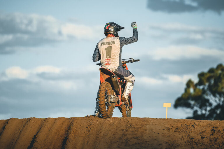Race Report: MX National Championship Round 4 – Stellar Show for Red Bull KTM in the Sand of PE