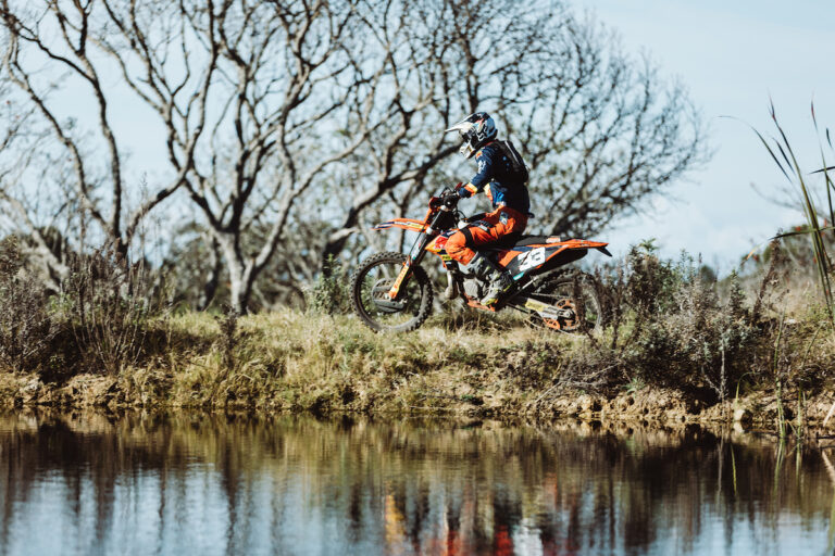 Race Report: Brother Leader Tread KTM Battle it out in Bathurst – National Enduro Championship Round 3