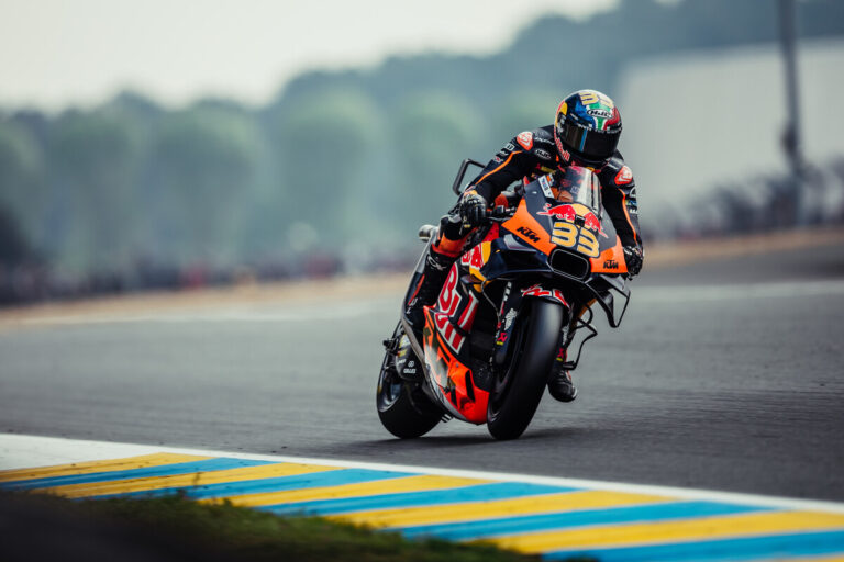 Le Mans Leap for Red Bull KTM as Binder takes Third MotoGP Sprint Podium Result