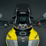 DL1050RJM3_cockpit