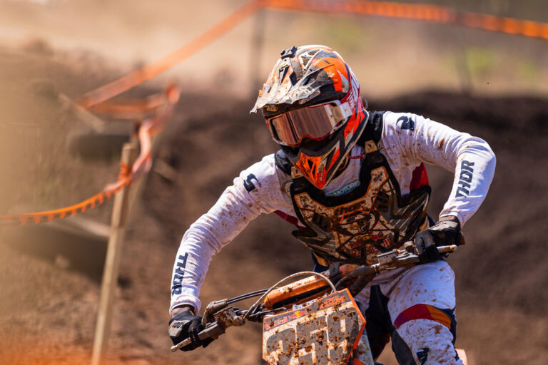 A World Full of Dirt and Dust and Sheer Grit-Racing Pleasure