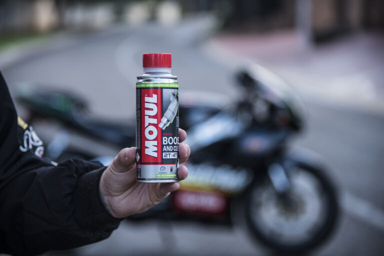 Motul Boost And Clean: An Octane Booster & Fuel System Cleaner
