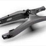 559126_MY24-KTM-990-Duke_Swingarm_Details_Parts_DETAILS_PARTS