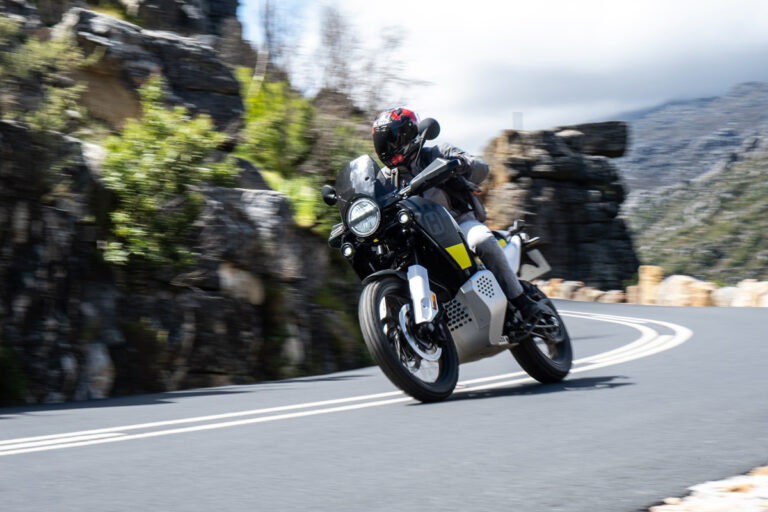 Chasing Winding Roads and Mountain Views – A Ride in the Western Cape