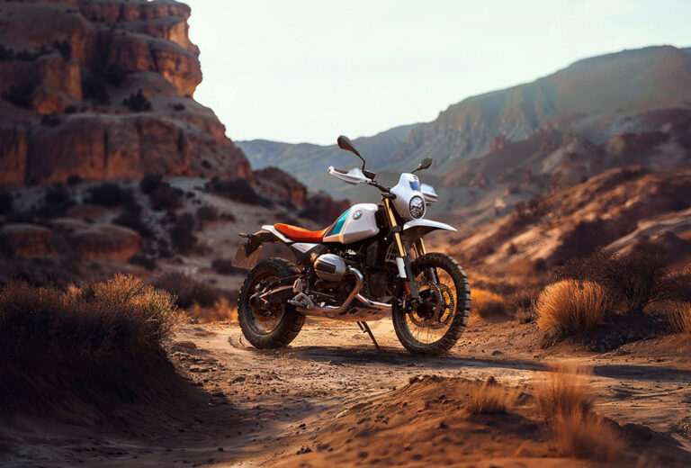 BMW R 12 G/S Breaks Cover