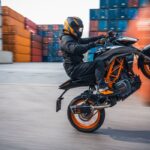 358710_KTM Naked Model Range_ Action _EU_ Global