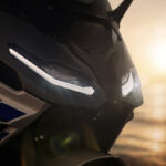 P90596241_highRes_the-new-bmw-r-1300-r