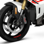 P90596258_highRes_the-new-bmw-r-1300-r