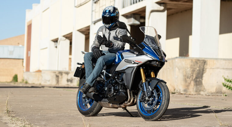 Suzuki GSX-S1000GX: Embracing Electronic Suspension