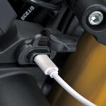 gsx800trqm6_usbsocket