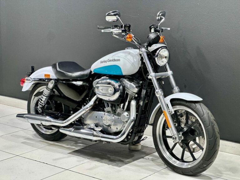 2016 Harley-Davidson Sportster 883 low