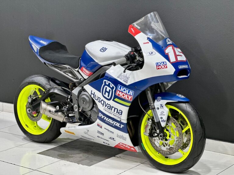 2025 Triumph Moto 2 Replica